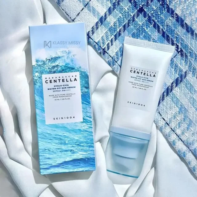 ضد آفتاب سنتلا مدل Hyalu-Cica با SPF 50 (بی رنگ)